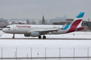 Eurowings_A320_D-AIZQ_STR